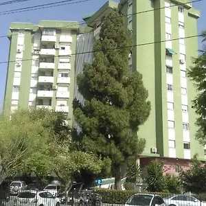 Piso Muy Amplio En . Apartamento Málaga